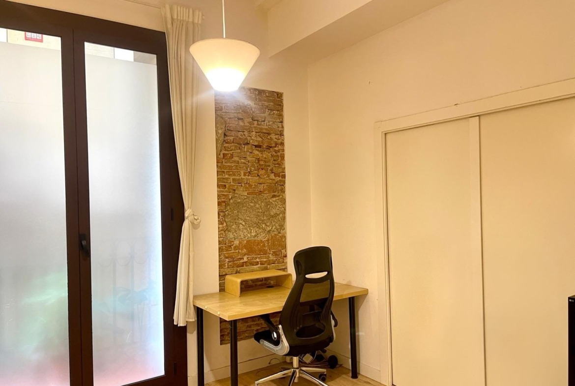PISO EN VENTA EN CIUTAT VELLA
