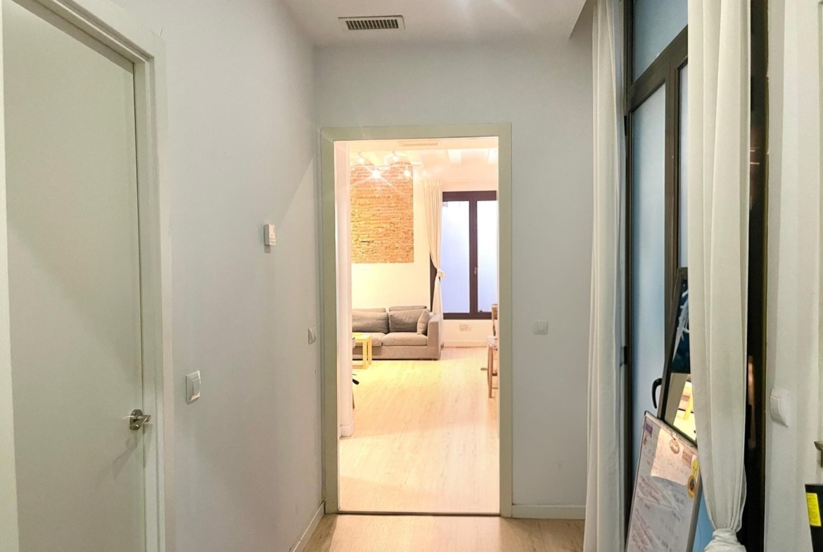 PISO EN VENTA EN CIUTAT VELLA
