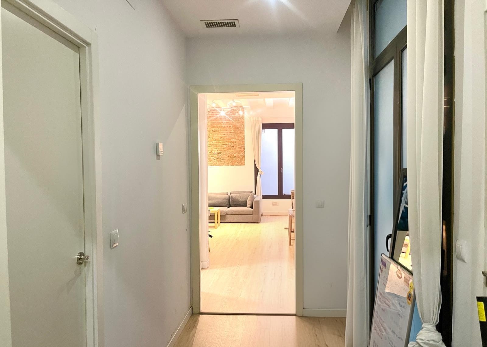 PISO EN VENTA EN CIUTAT VELLA