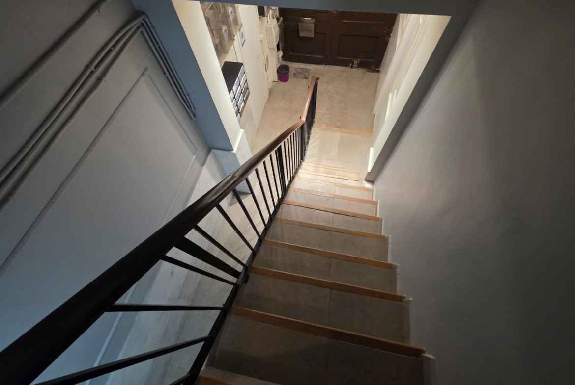 PISO EN VENTA EN CIUTAT VELLA