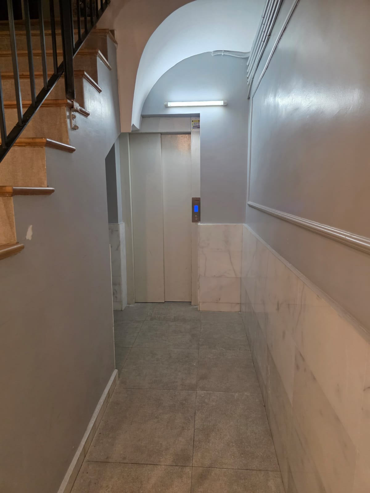 PISO EN VENTA EN CIUTAT VELLA
