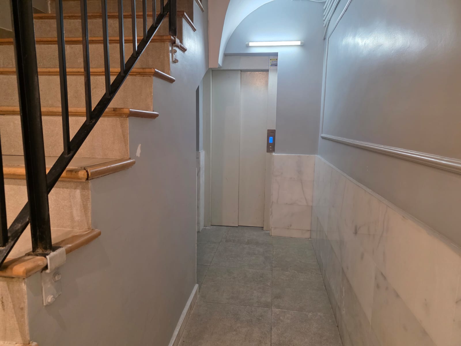 PISO EN VENTA EN CIUTAT VELLA