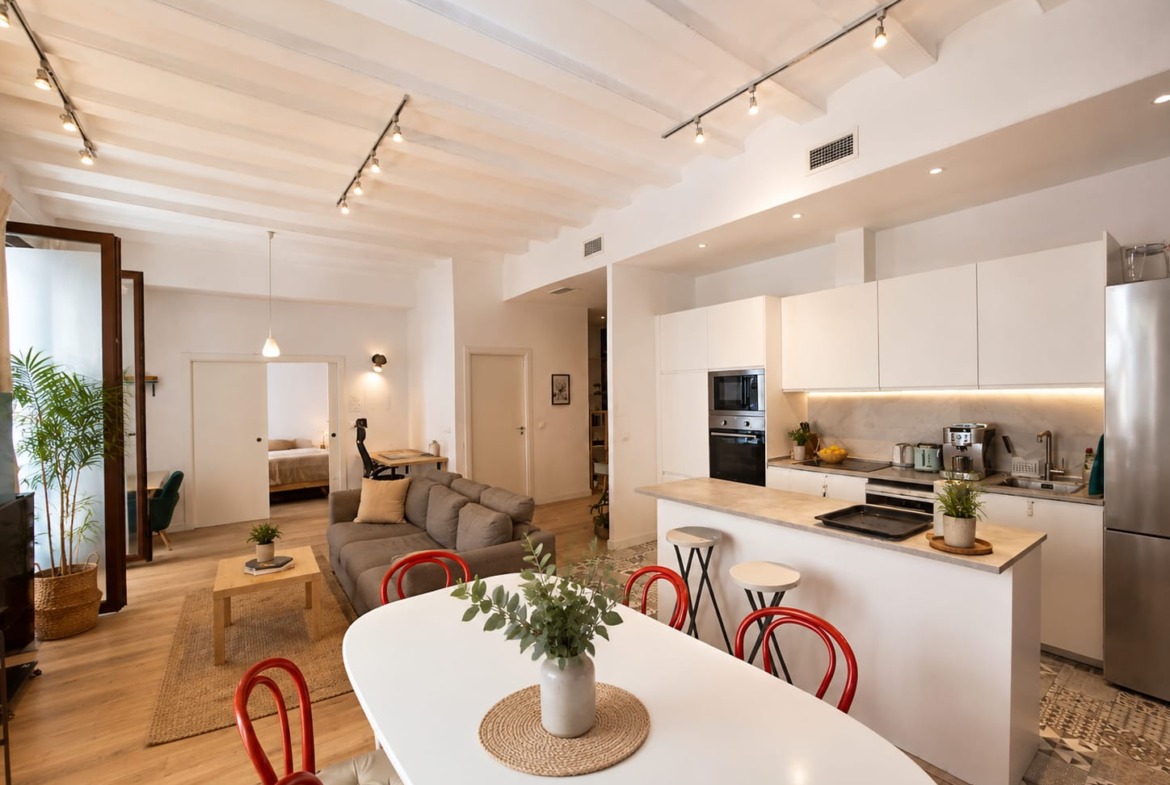 PISO EN VENTA EN CIUTAT VELLA